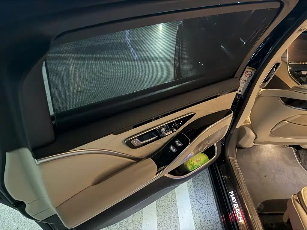 Mercedes-Benz S-Class — миниатюра 6