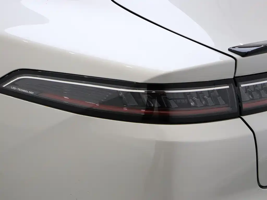 Dongfeng eπ007 2024 620Pro