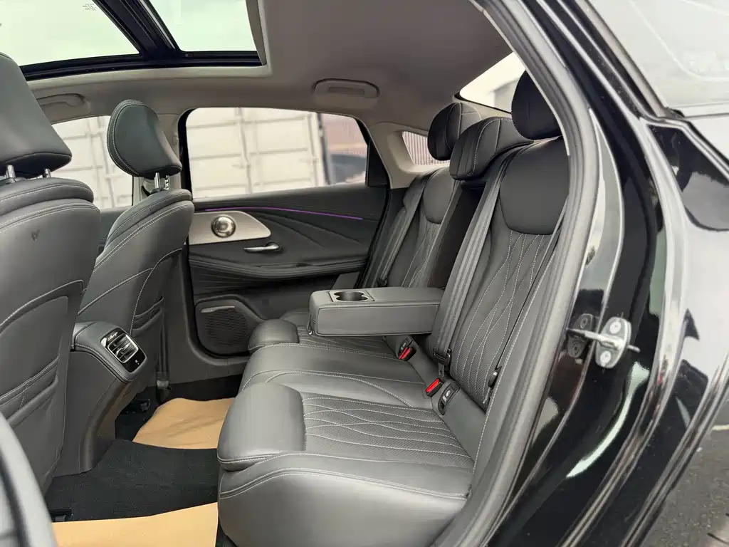 Chery Arrizo 8 — миниатюра 10