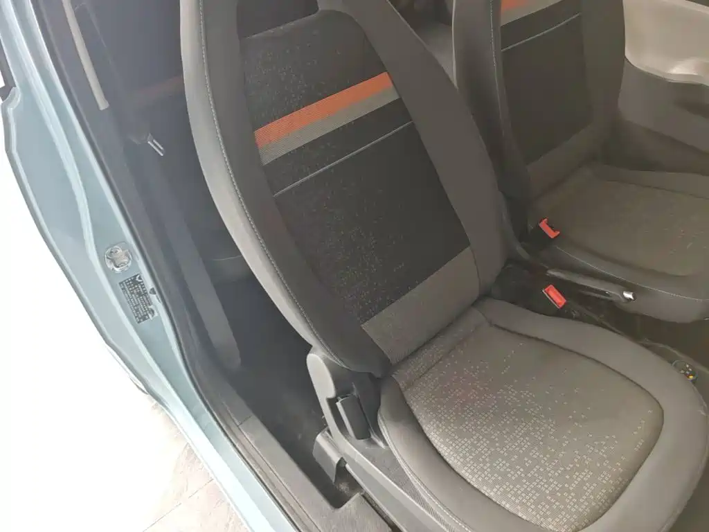Wuling MINIEV — миниатюра 24