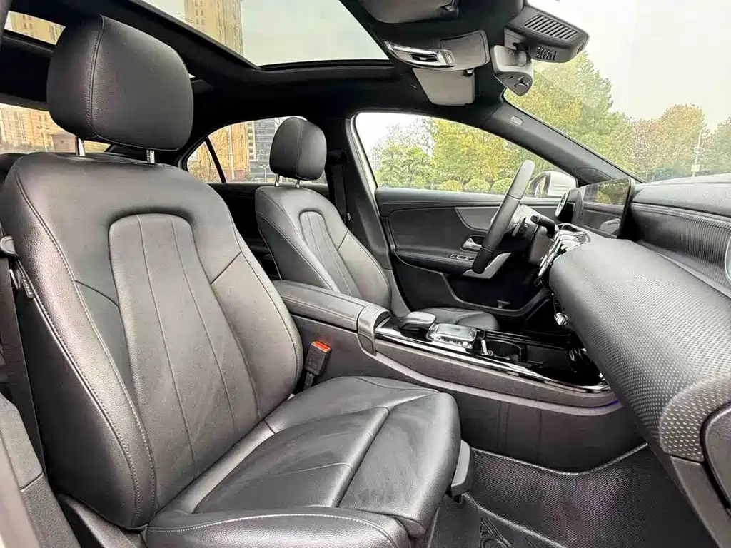 MERCEDES-BENZ A CLASS