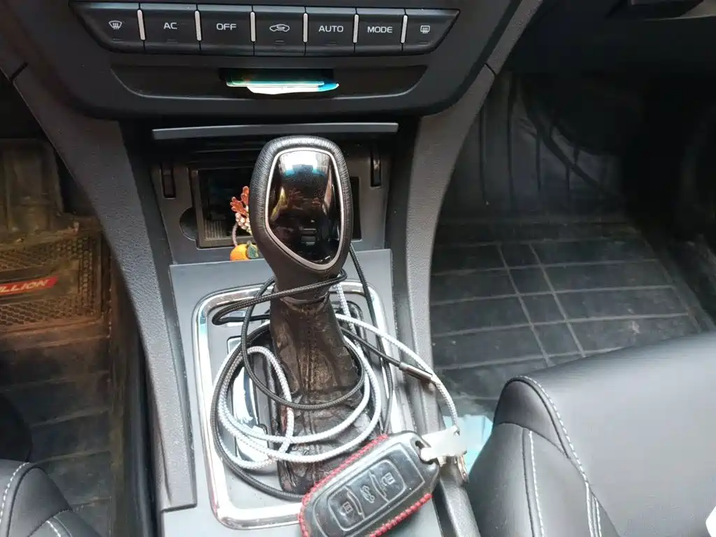 Geely Emgrand — миниатюра 7