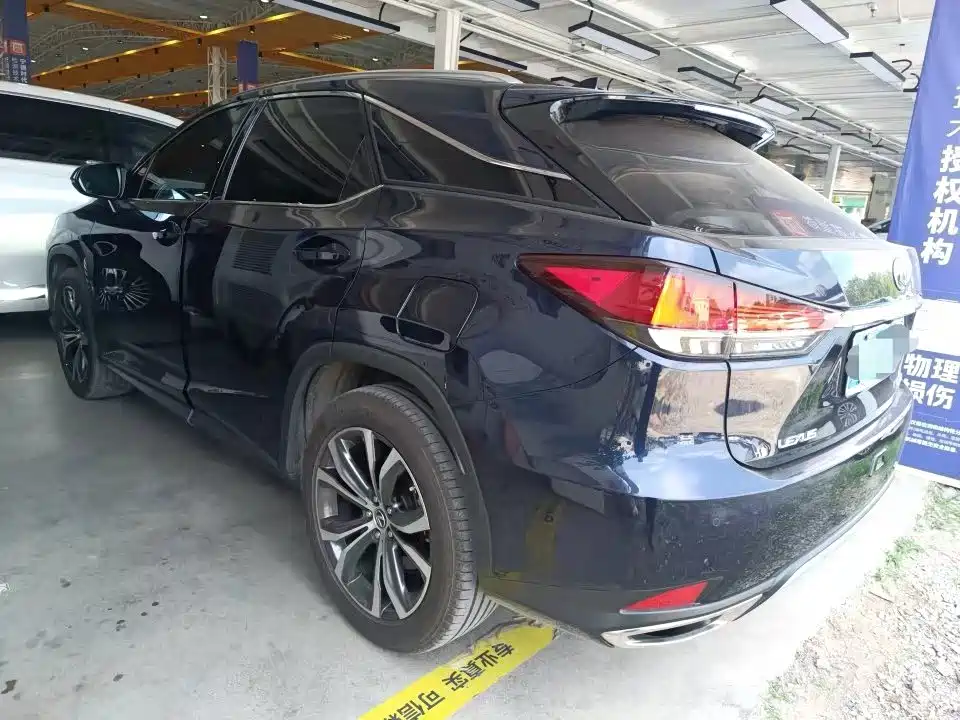Lexus RX — миниатюра 3