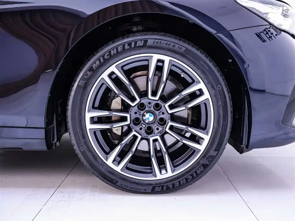 BMW 5 Series 5 2025 530Li Lead M Sport