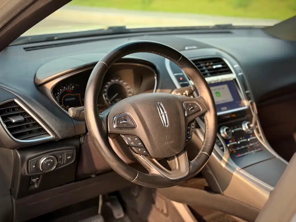 Lincoln MKX — миниатюра 13