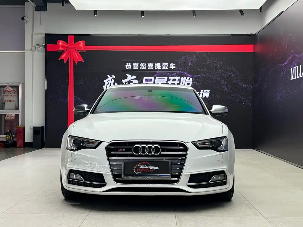 Audi S5 — миниатюра 2