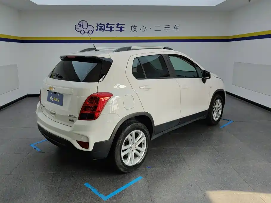 Chevrolet Trax — миниатюра 3