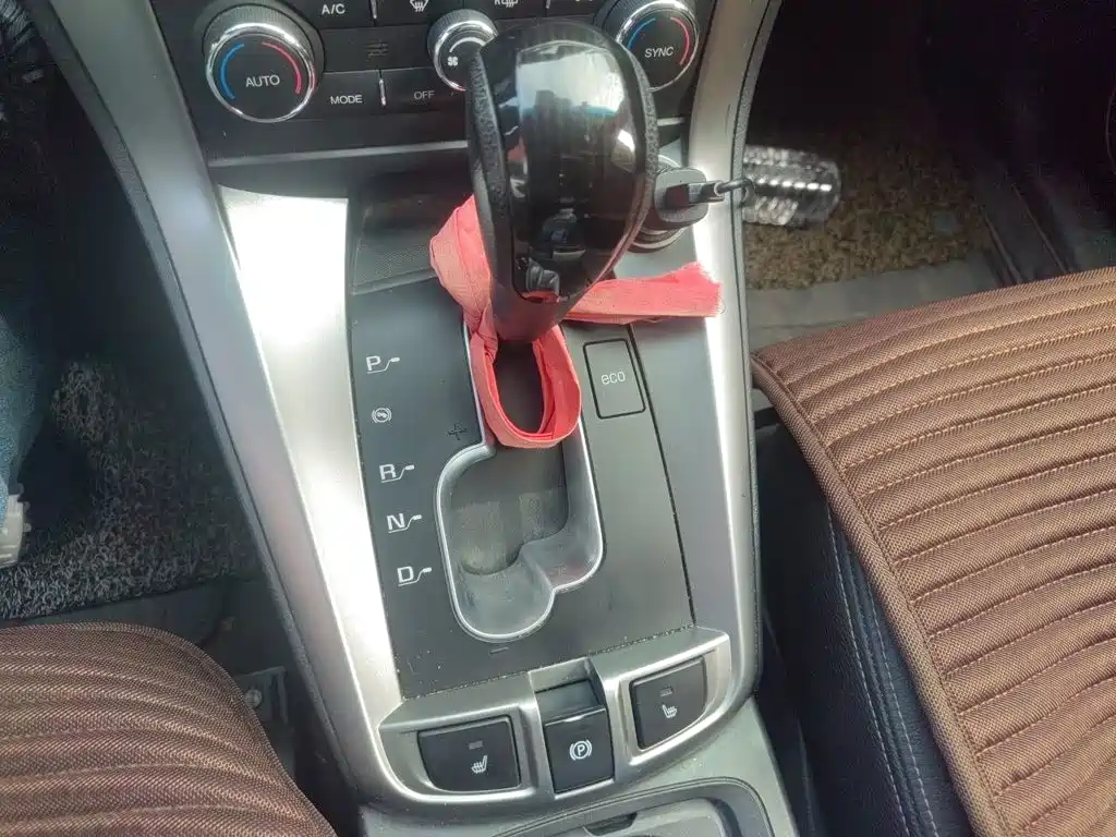 Chevrolet Captiva — миниатюра 15