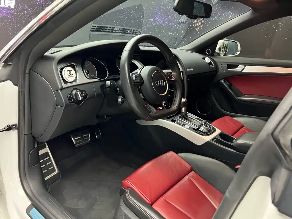 Audi S5 — миниатюра 10