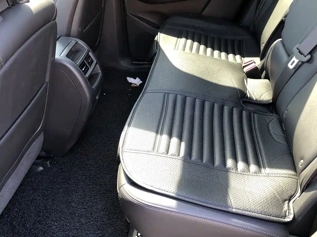 Cadillac XT5 — миниатюра 4
