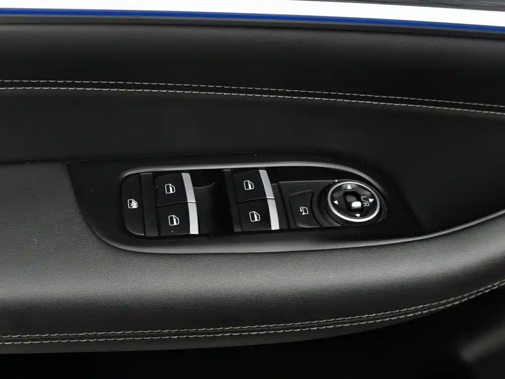 Chery Tiggo 8 — миниатюра 9