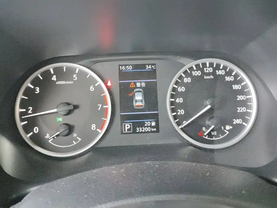 Nissan Sylphy — миниатюра 14
