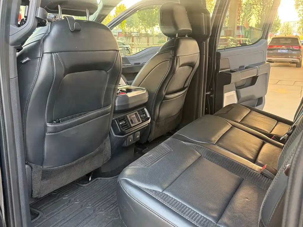 Ford F-150 Raptor — миниатюра 5