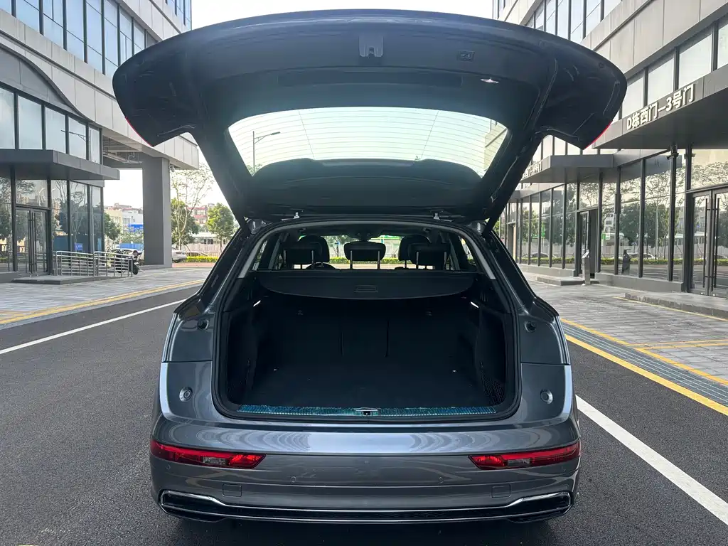Audi Q5L — миниатюра 12