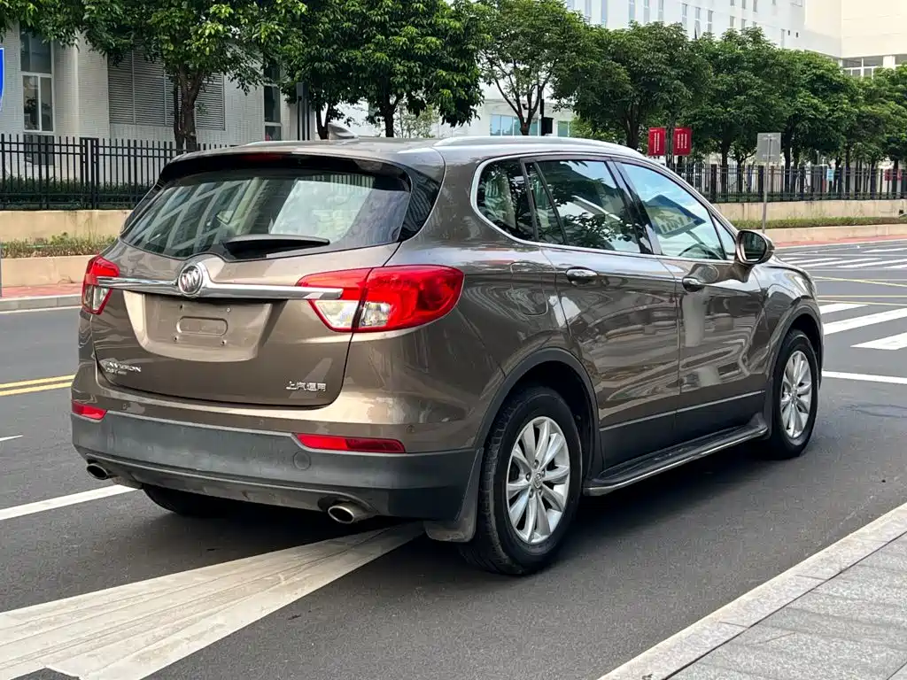 Buick Envision Plus — миниатюра 2