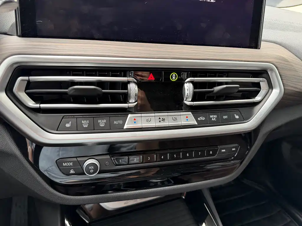 BMW X3 — миниатюра 5