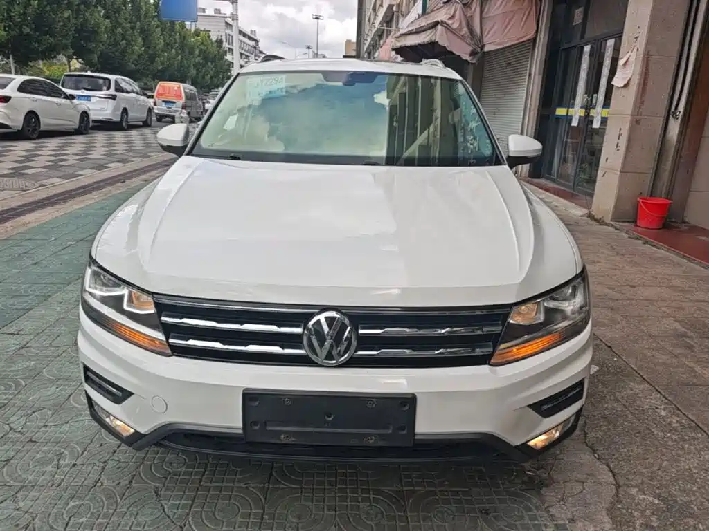 Volkswagen Tiguan L — миниатюра 3