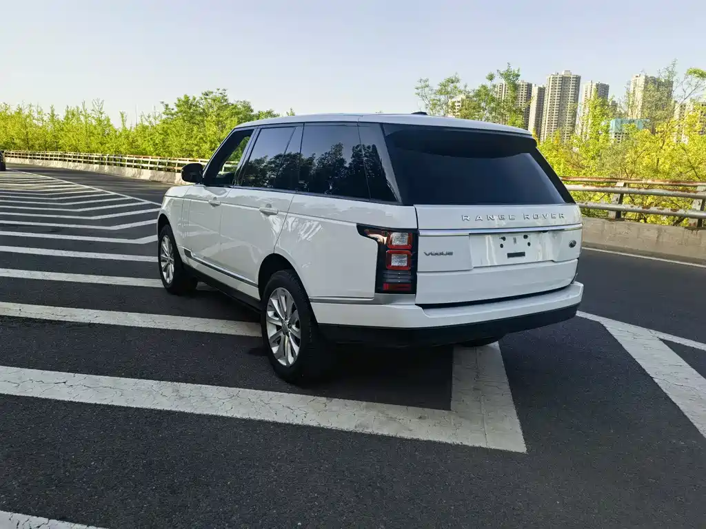 Land Rover Range Rover 2015 3.0 SC V6 Vogue