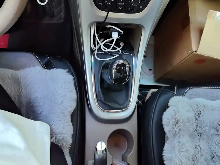 Buick Excelle — миниатюра 16