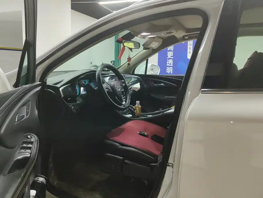 Buick Envision Plus — миниатюра 9