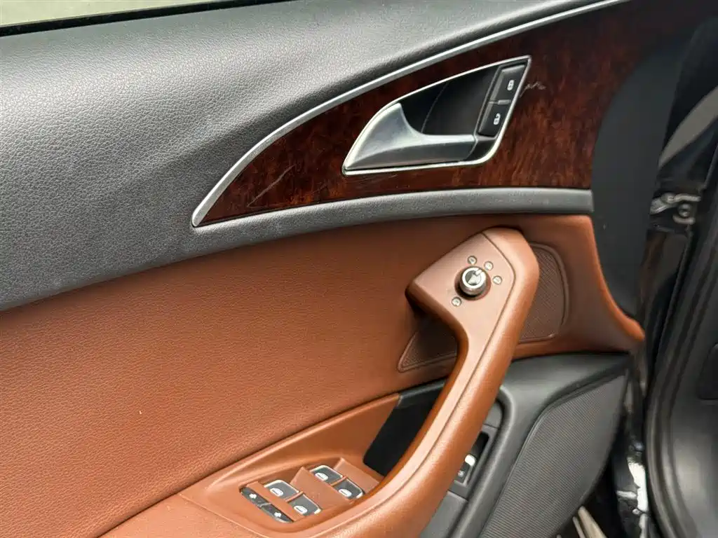 Audi A6L — миниатюра 11