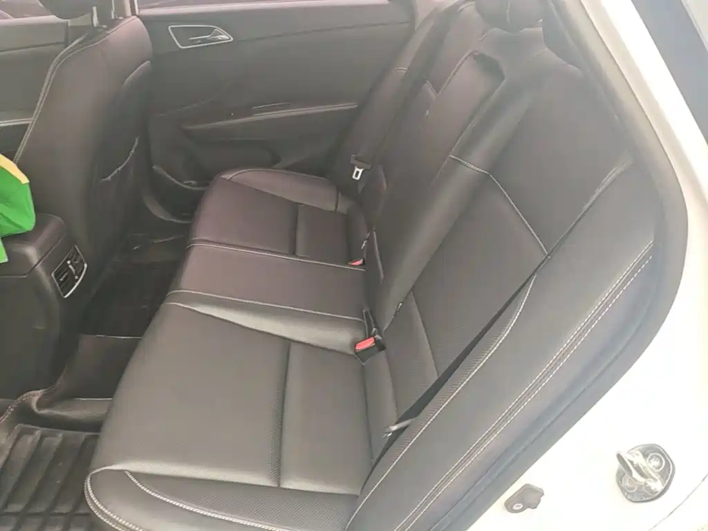 Hyundai Mistra — миниатюра 17