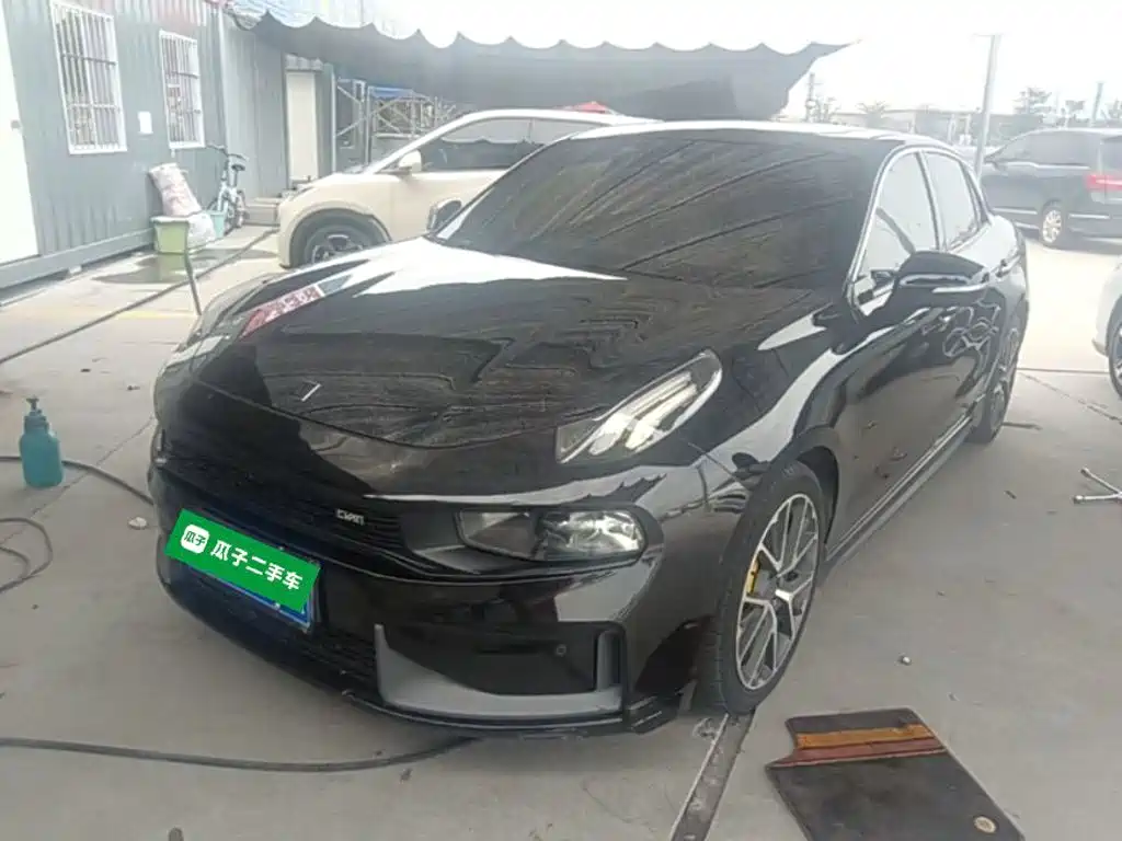 2019 Lynk & Co 03 - zdjęcie 1 z 25