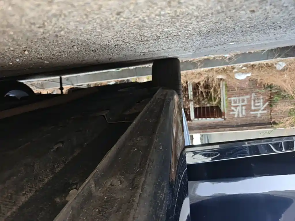 Hongqi Hongqi H5 — миниатюра 21