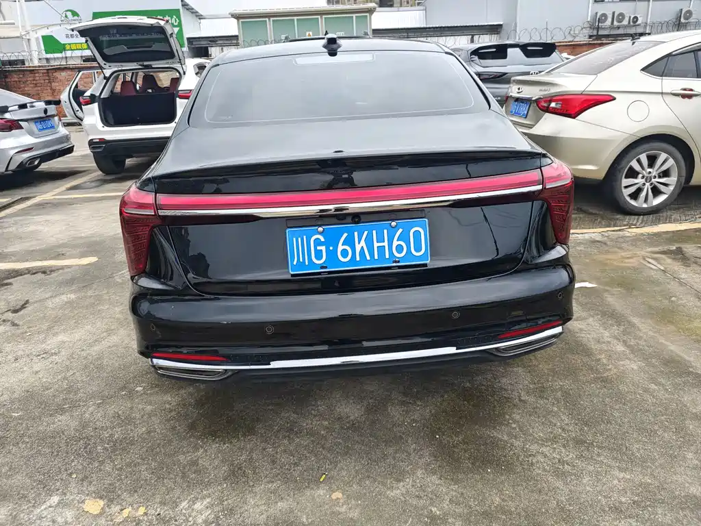 Hongqi Hongqi H5 — миниатюра 15