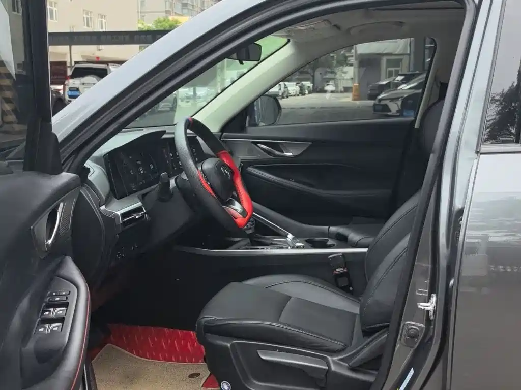 Changan CS35PLUS CS35 PLUS 2021 NE 1.4T DCT Luxury