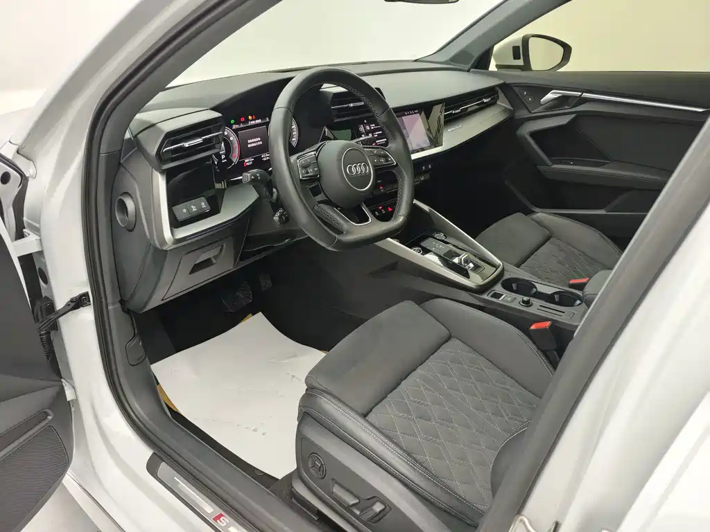Audi A3 — миниатюра 12