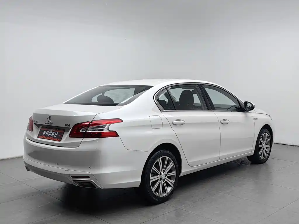 Peugeot 408 — миниатюра 2