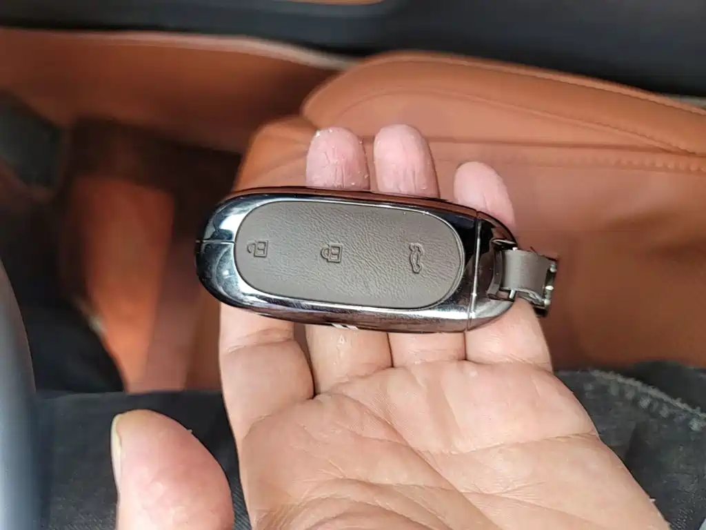 Li Auto Li L7 — миниатюра 9