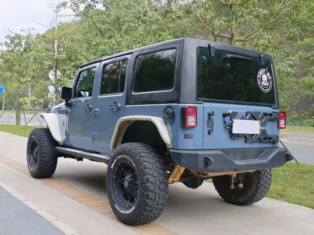 Jeep Wrangler — миниатюра 7