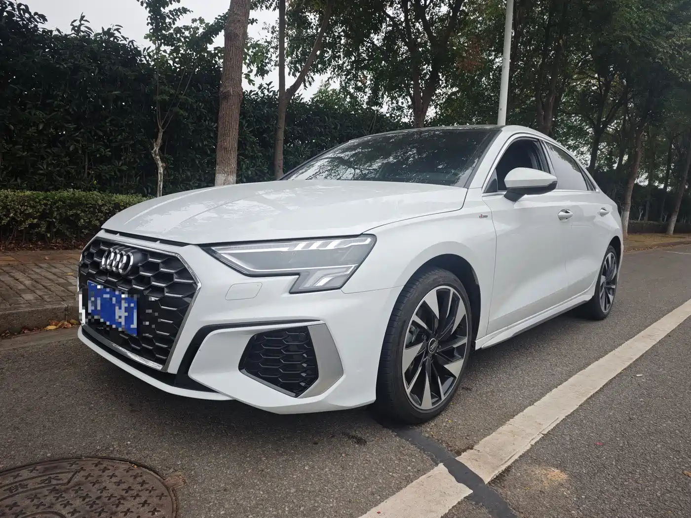 奥迪A3 2023款 A3L Limousine 35 TFSI 时尚运动型 2024
