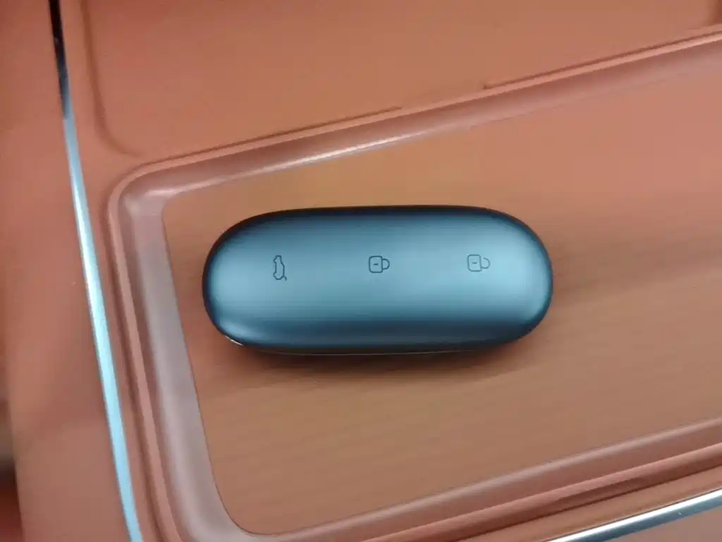 Li Auto Li L7 — миниатюра 9
