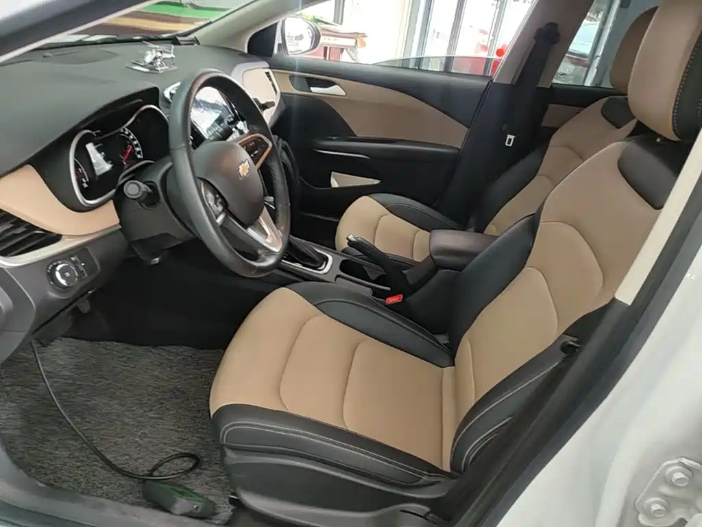 Chevrolet Monza — миниатюра 15
