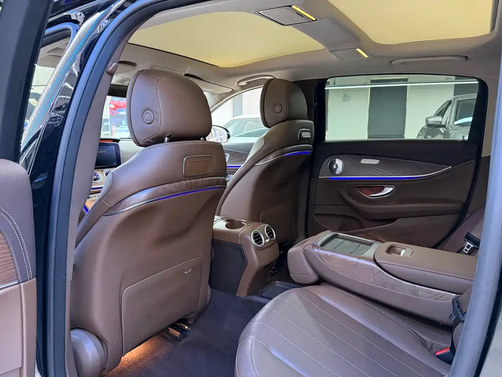 Mercedes-Benz E-Class E 2020 E 300 L Fashion