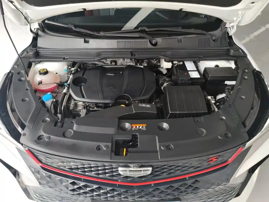 Geely Binyue — миниатюра 10