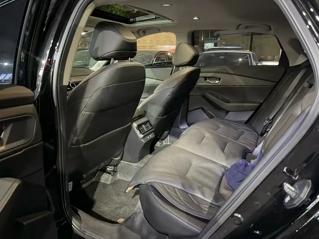 Honda Inspire — миниатюра 5