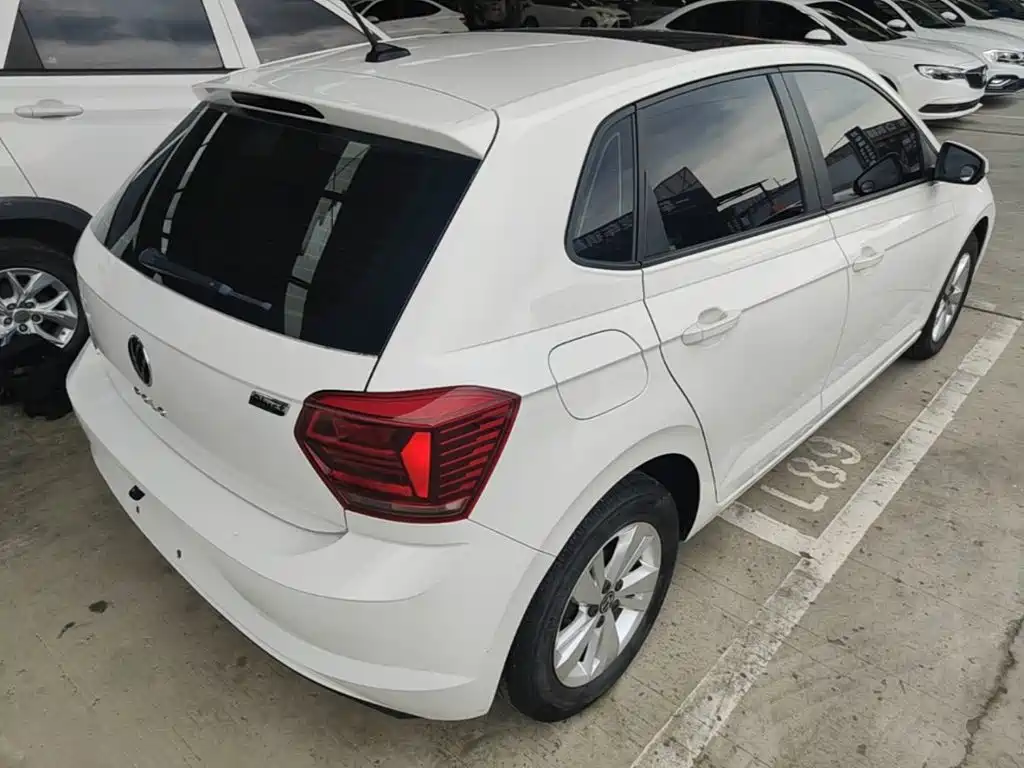 Volkswagen Polo — миниатюра 7