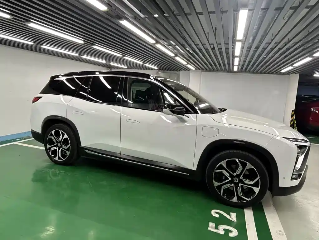 NIO NIO ES8