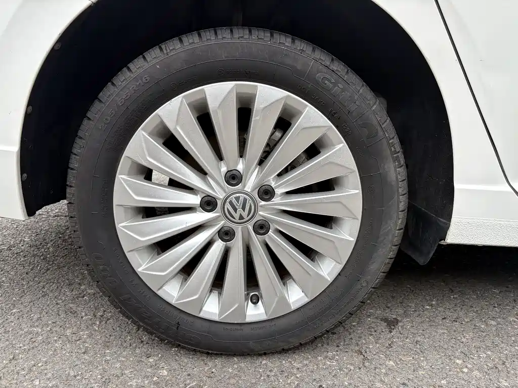 Volkswagen Lavida 2019 280TSI DSG Comfort VI