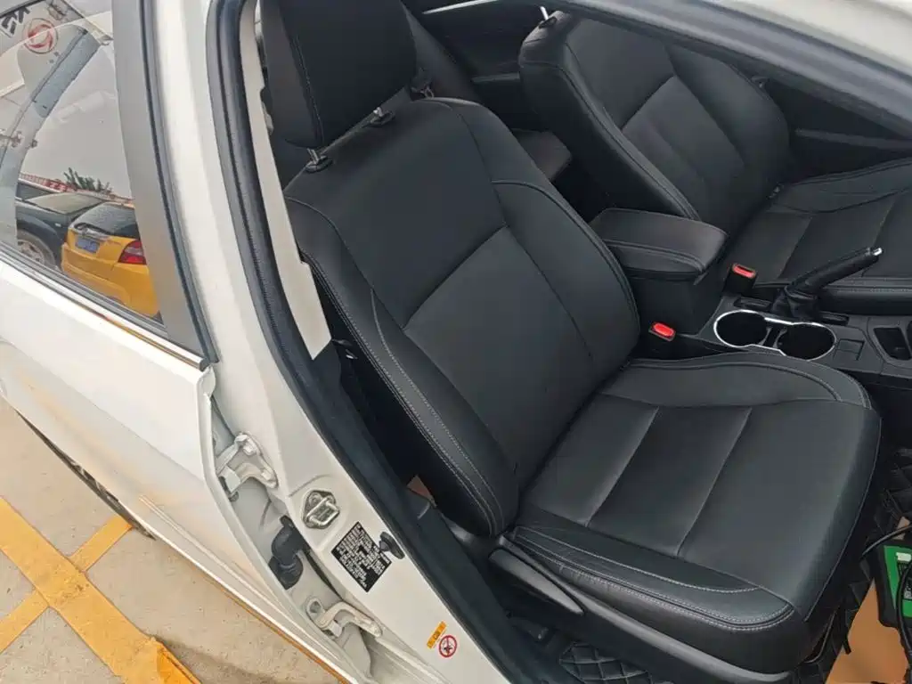 Toyota Corolla — миниатюра 25