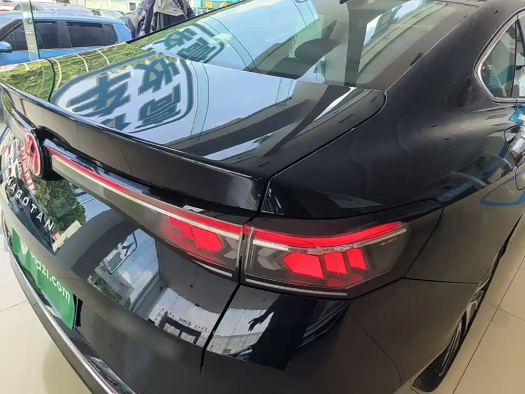 Volkswagen Magotan 2024 380TSI DSG