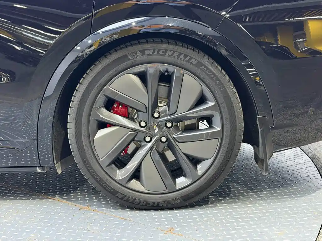 Li Auto Li L9 — миниатюра 10