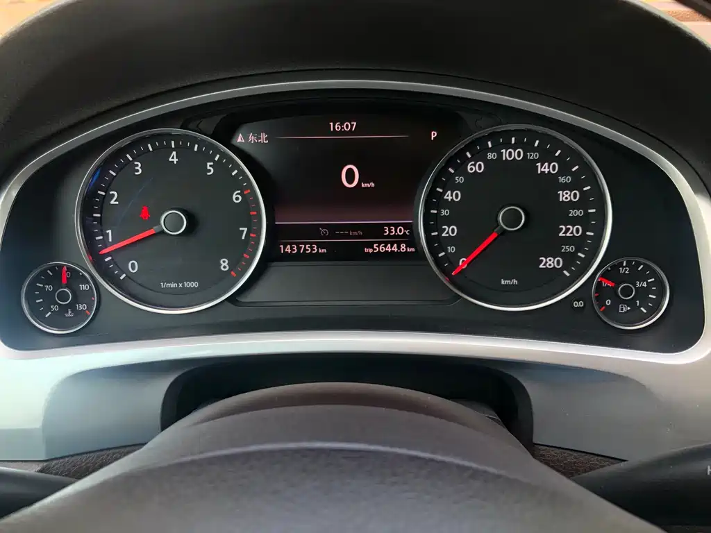 Volkswagen Touareg — миниатюра 20