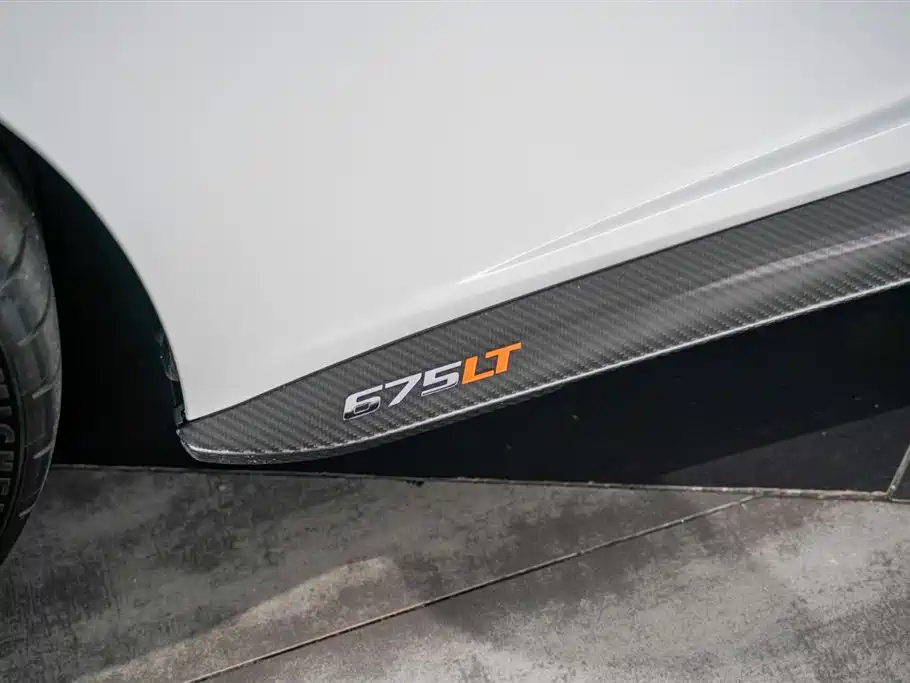 McLaren 675LT 2017 3.8L AT