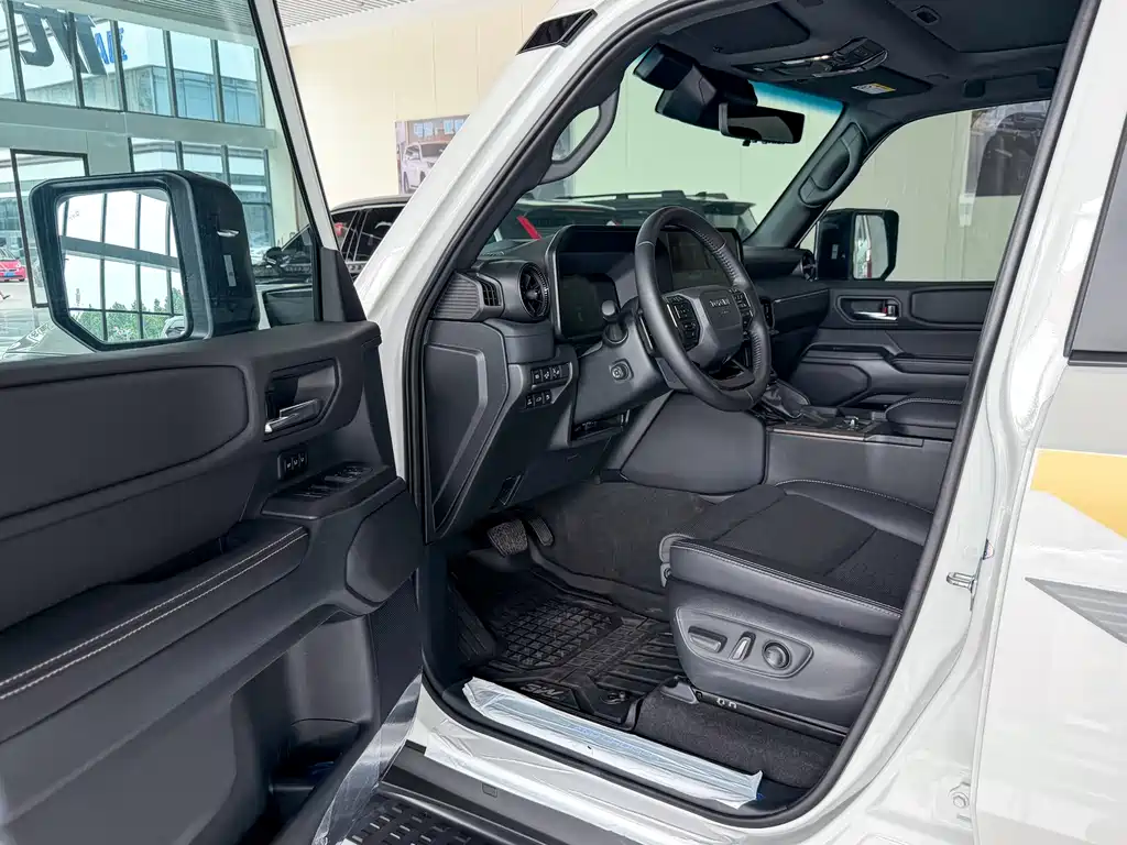 Toyota Land Cruiser Prado 2025 2.4T WX 5 мест