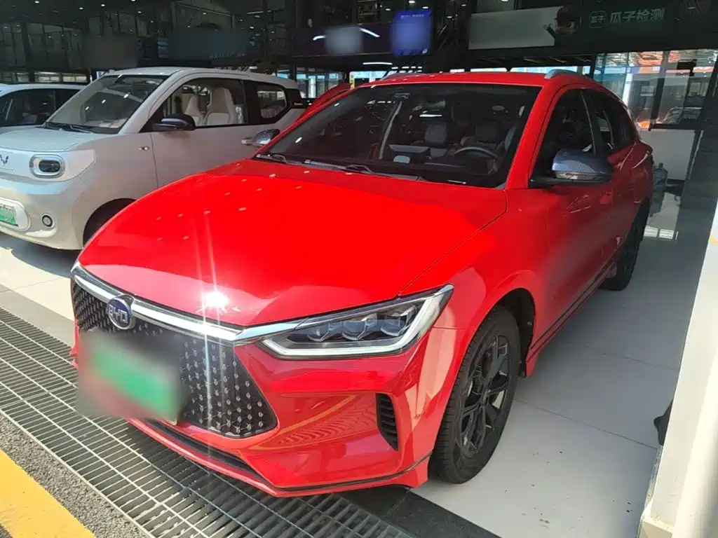 BYD e2